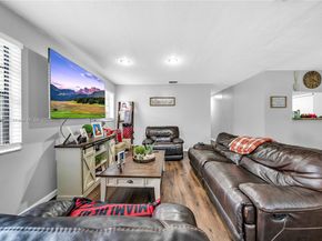 875 E 29th St, Hialeah FL 33013