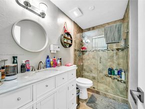 875 E 29th St, Hialeah FL 33013