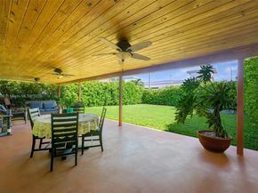 9940 SW 23rd St, Miami FL 33165