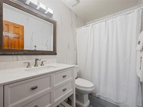 9940 SW 23rd St, Miami FL 33165