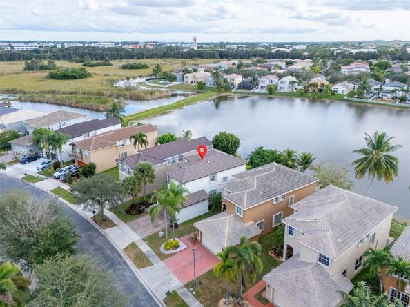 14926 SW 19th Ct, Miramar FL 33027