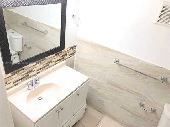 4301 NW South Tamiami Canal Dr 3209, Miami FL 33126