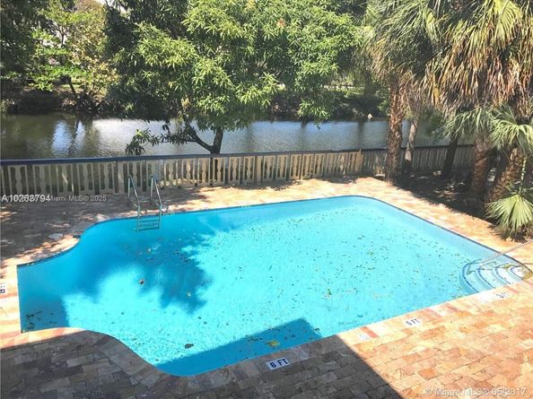 4301 NW South Tamiami Canal Dr 3209, Miami FL 33126