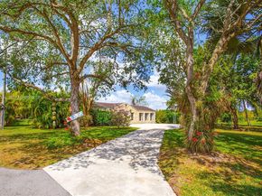 23400 SW 142nd Ave, Homestead FL 33032