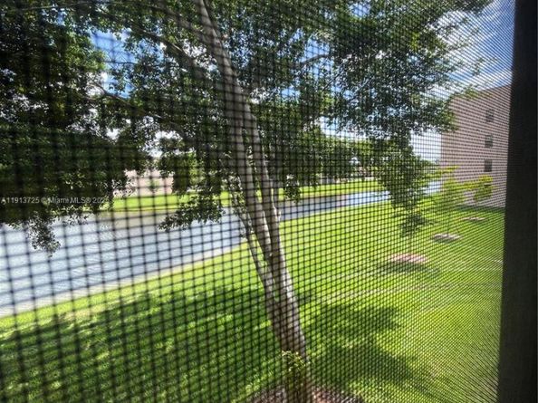 2786 NW 104th Ave 211, Sunrise FL 33322