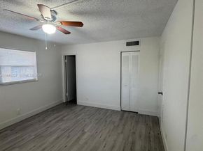 8051 S Colony Cir S 210, Tamarac FL 33321