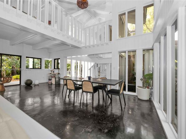 5600 Oakwood Ln, Coral Gables FL 33156