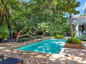 5600 Oakwood Ln, Coral Gables FL 33156