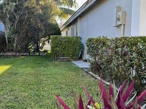 1145 NW 174th Ave, Pembroke Pines FL 33029