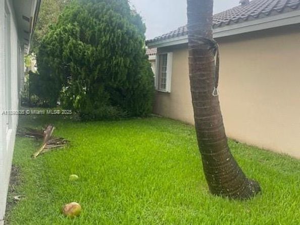 1145 NW 174th Ave, Pembroke Pines FL 33029