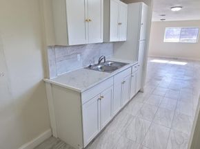 18250 NW 23rd Ave, Miami Gardens FL 33056