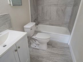 18250 NW 23rd Ave, Miami Gardens FL 33056