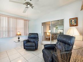 102 Lake Shore Dr, Pembroke Park FL 33009