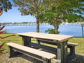 102 Lake Shore Dr, Pembroke Park FL 33009