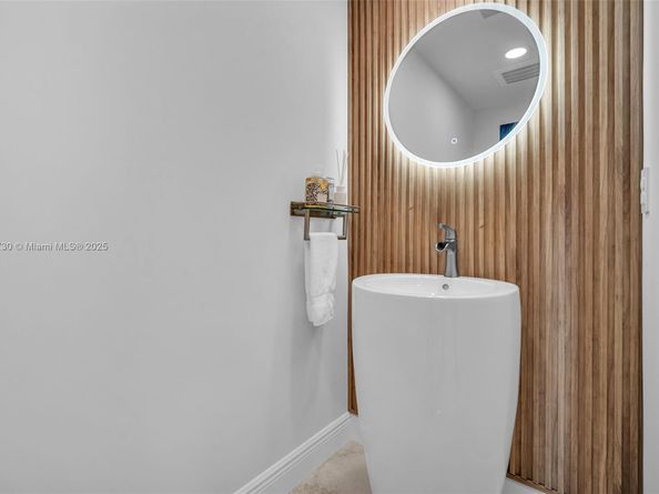 333 Las Olas Way 3706, Fort Lauderdale FL 33301