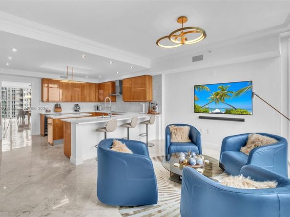 333 Las Olas Way 3706, Fort Lauderdale FL 33301