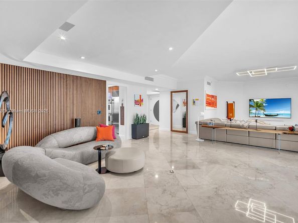 333 Las Olas Way 3706, Fort Lauderdale FL 33301