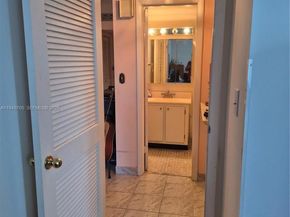 4001 Hillcrest Dr 509, Hollywood FL 33021