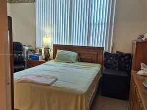 4001 Hillcrest Dr 509, Hollywood FL 33021