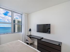4010 S Ocean Dr R1609, Hollywood FL 33019