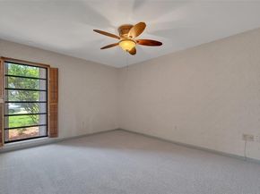 9620 E Calusa Club Dr, Miami FL 33186