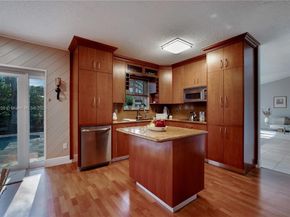 11362 SW 129th Ct, Miami FL 33186