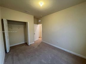 17107 SW 96th St, Miami FL 33196