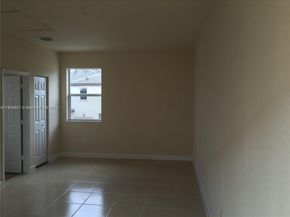 17107 SW 96th St, Miami FL 33196