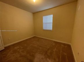 17107 SW 96th St, Miami FL 33196