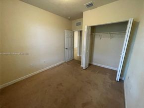 17107 SW 96th St, Miami FL 33196