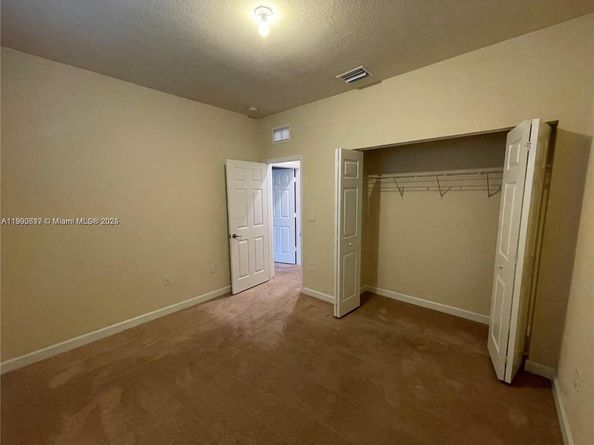 17107 SW 96th St, Miami FL 33196