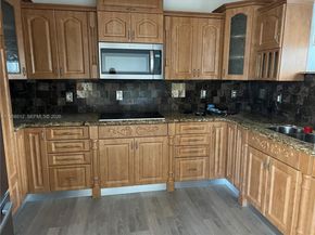 8001 W 36th Ave 1, Hialeah FL 33018