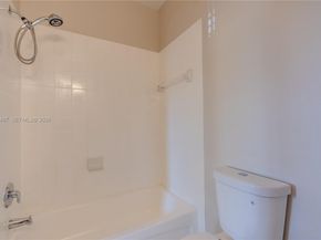 729 NW 42nd Ave, Plantation FL 33317