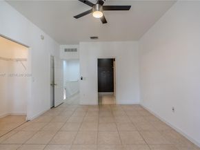 729 NW 42nd Ave, Plantation FL 33317