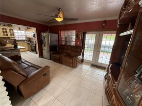 5223 NW 168th Ter, Miami Gardens FL 33055