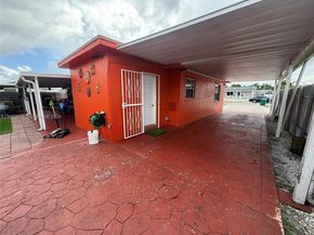 5223 NW 168th Ter, Miami Gardens FL 33055