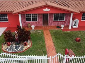 5223 NW 168th Ter, Miami Gardens FL 33055