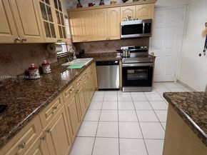 5223 NW 168th Ter, Miami Gardens FL 33055