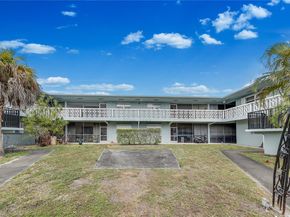 3711 Van Buren St 1, Hollywood FL 33021