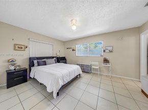 3711 Van Buren St 1, Hollywood FL 33021