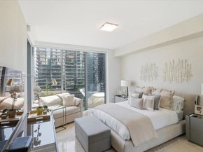 88 SW 7th St 1111, Miami FL 33130