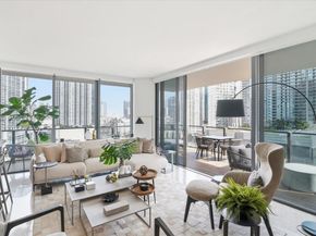 88 SW 7th St 1111, Miami FL 33130