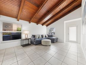 Undisclosed Address #A11952287, Miami FL 33172