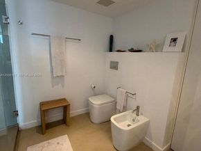 9 Island Ave 2207, Miami Beach FL 33139