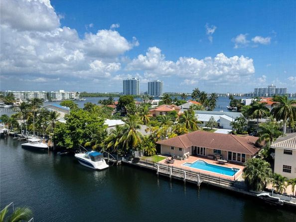 2935 NE 163rd St 4I, North Miami Beach FL 33160