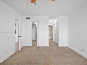 2935 NE 163rd St 4I, North Miami Beach FL 33160