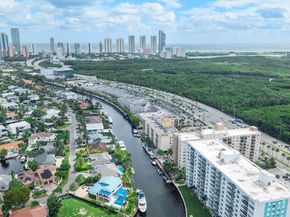 2935 NE 163rd St 4I, North Miami Beach FL 33160