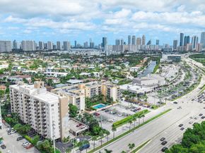 2935 NE 163rd St 4I, North Miami Beach FL 33160