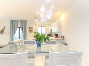 4260 NW 82nd Ave, Doral FL 33166