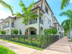 4260 NW 82nd Ave, Doral FL 33166